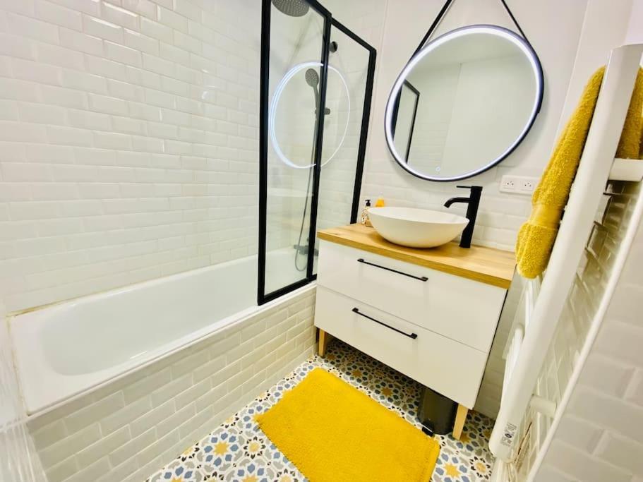 Apartment Lumineux 2 - Quartier Calme Au Pied Du Metro *